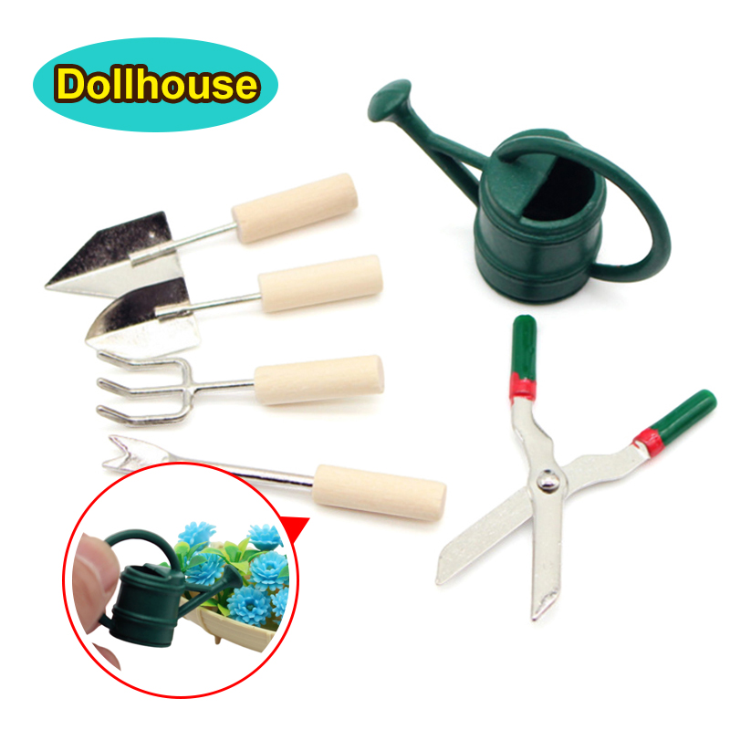 Gardening Tools And Equipment - Zestaw narzędzi ogrodniczych do domku dla