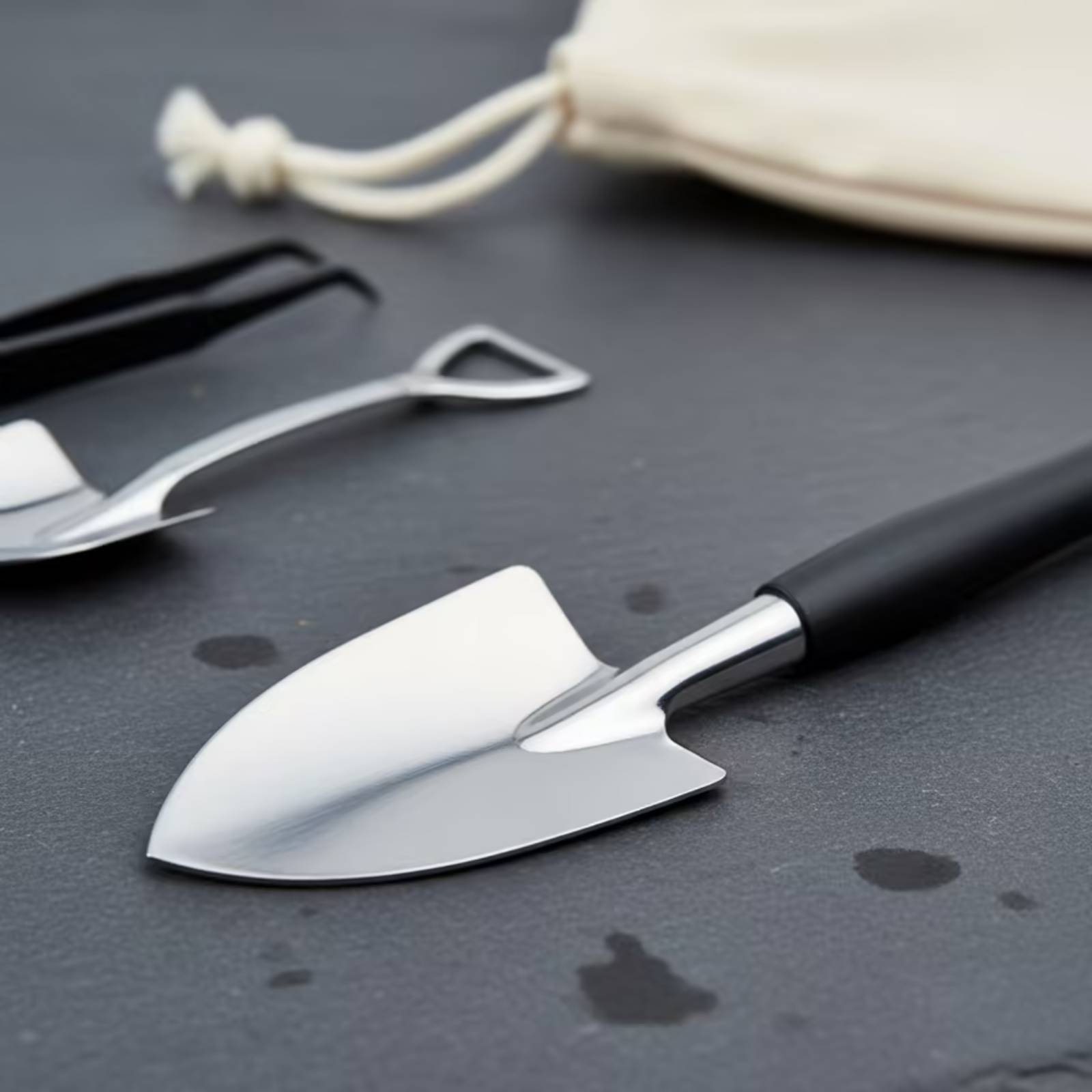 12-częściowy zestaw narzędzi d – Gardening Tools Kit recenzja i cena