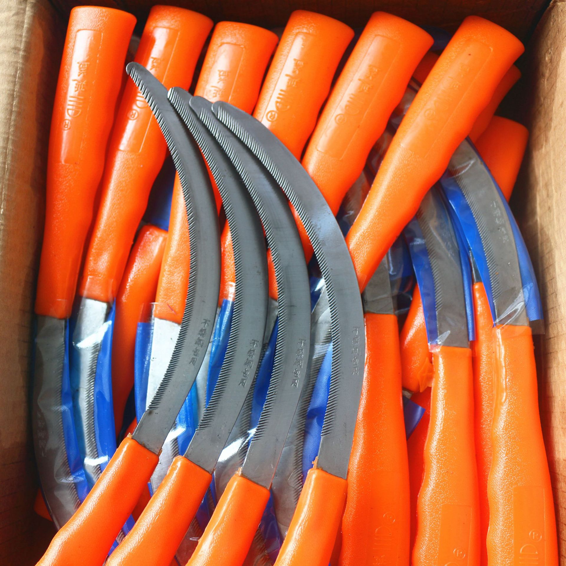 Sierp ze stali nierdzewnej Nar – Weed Puller recenzja i cena